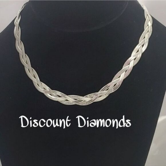 Polished Silver Rope Necklace with Intricate Design - Picture 6 of 11